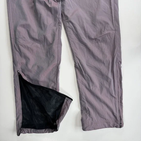 ON‎ CLOUD Tennis Court Pants Mesh Lined Mens Medium Two-Tone Purple Zip Up Cuff